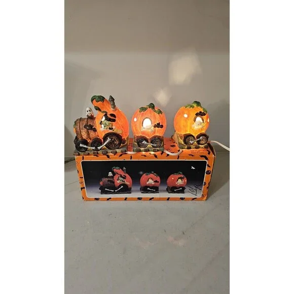 Vintage Porcelain Spooky Haunted Haven Halloween Pumpkin Train Night Light Set - Picture 6 of 8